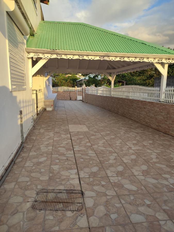 Villa Bebelos Поант-Ноар Екстериор снимка